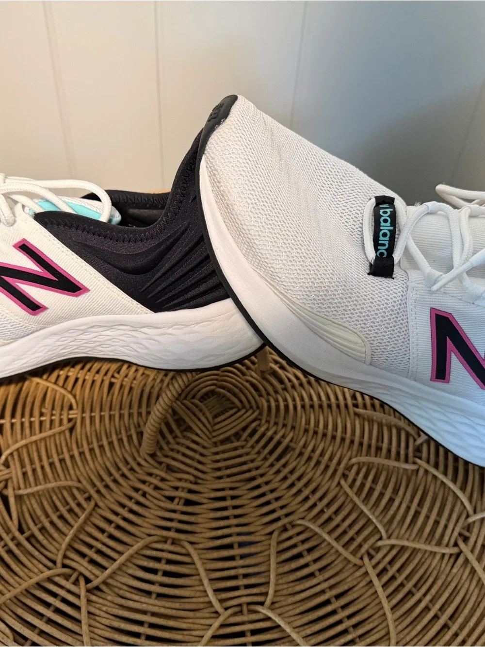 New Balance White Sneakers with Pink Detail and Black Trim